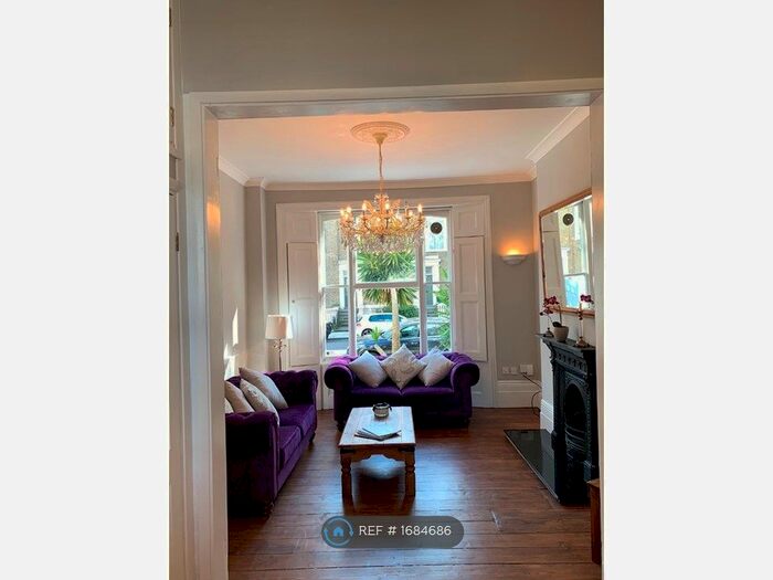 2 Bedroom Flat To Rent In Mildmay Road, London, N1