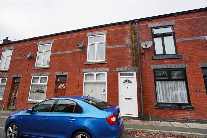 3 Bedroom Terraced House For Sale In Rawsthorne Street, Bolton, BL1