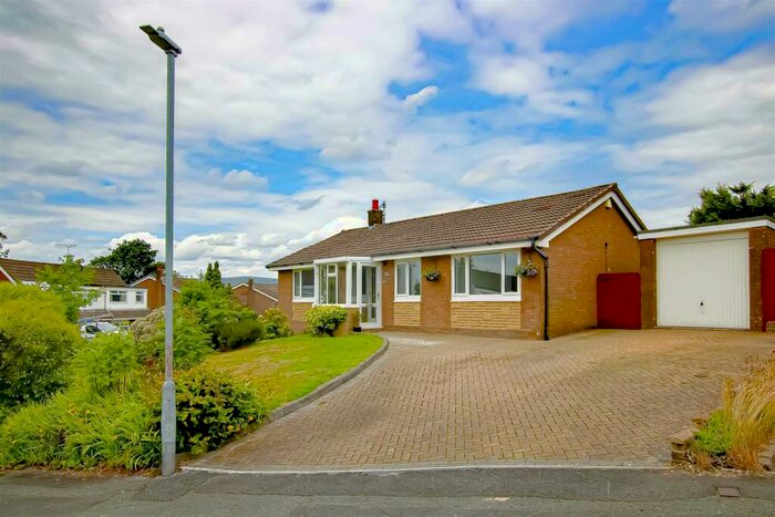 3 Bedroom Bungalow To Rent In Ravens Grove, Burnley, BB10