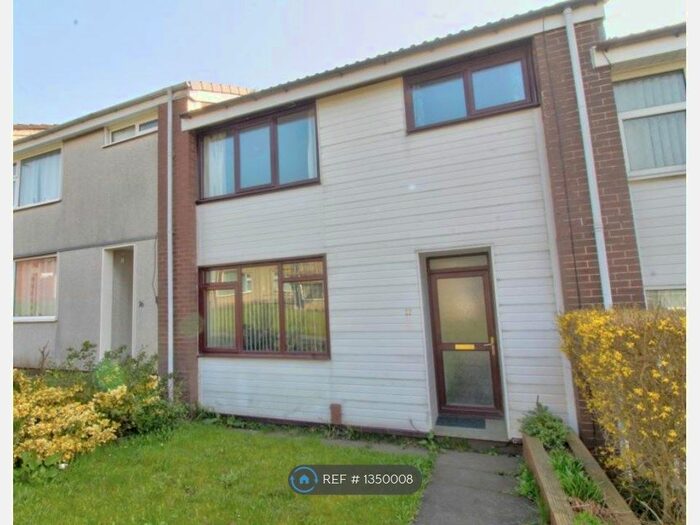 3 Bedroom Terraced House To Rent In Malvern Close, Accrington, BB5