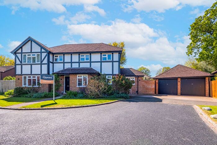 5 Bedroom Detached House For Sale In Randall Mead, Binfield, RG42