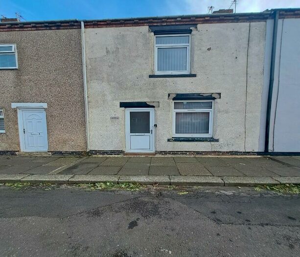 2 Bedroom Terraced House To Rent In Victoria Street, DH6