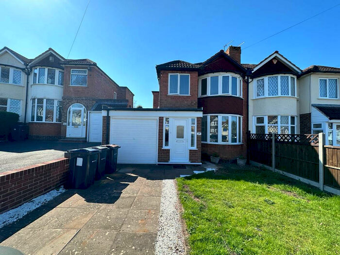 3 Bedroom Semi-Detached House To Rent In Mardon Road, Sheldon, B26