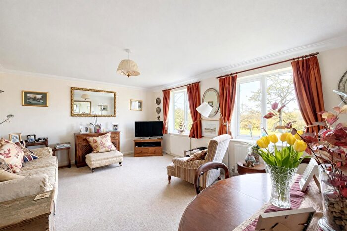 2 Bedroom Apartment For Sale In The Waterside, Hellesdon, Norwich, NR6