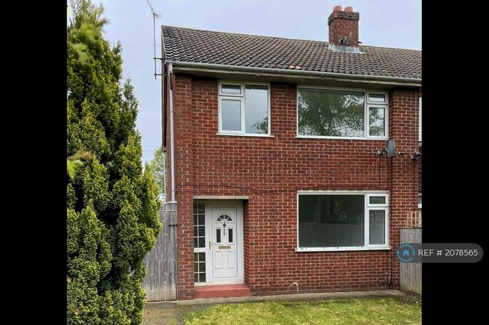 3 Bedroom End Of Terrace House To Rent In Keats Crescent, Swindon, SN2