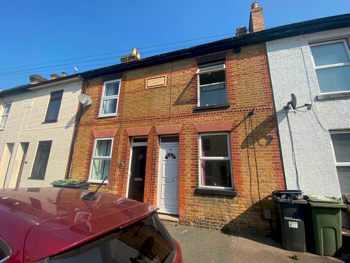 2 Bedroom Terraced House To Rent In Gladstone Road, Penenden Heath, Maidstone, ME14