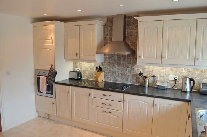 2 Bedroom Cottage To Rent In Caalm Cottage, Stour Row, SP7