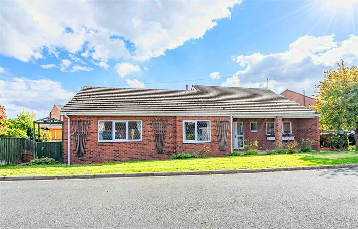 3 Bedroom Detached Bungalow For Sale In Poplar Gardens, Drax, Selby, YO8