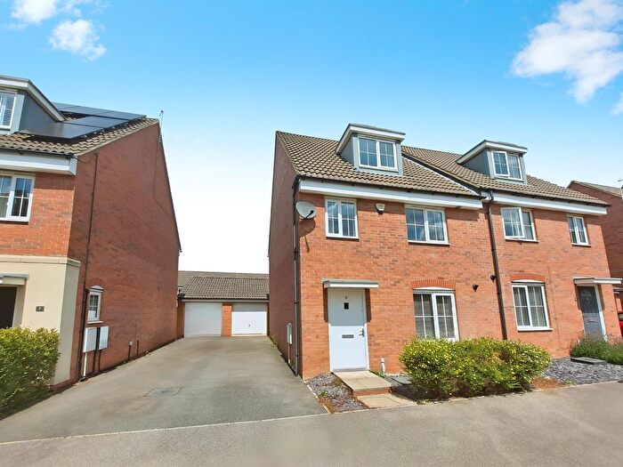 4 Bedroom Semi-Detached House For Sale In Nairn Drive, Orton Northgate, Peterborough, PE2