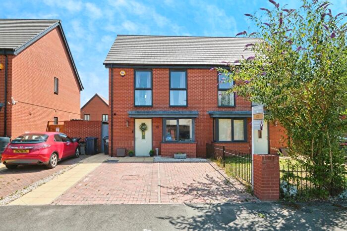 2 Bedroom Semi-Detached House For Sale In Compton Way, Birmingham, West Midlands, B33