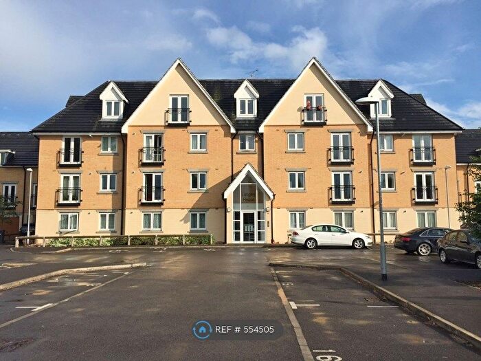 1 Bedroom Flat To Rent In Langley House, Hounslow, TW4