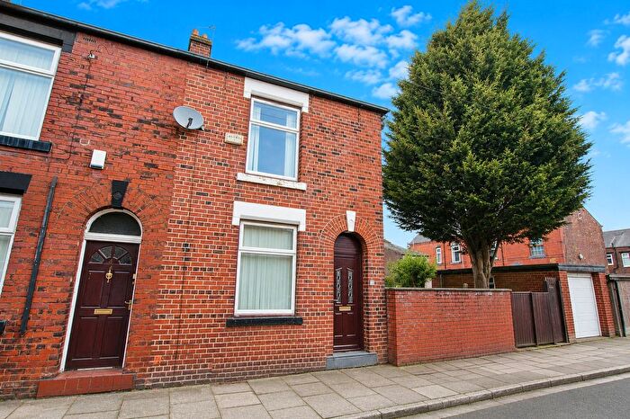 2 Bedroom Property For Sale In Frances Street, Rochdale, OL16