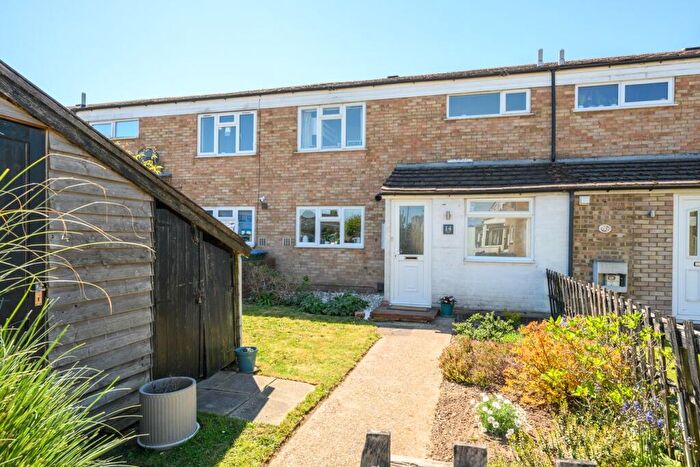 3 Bedroom Terraced House For Sale In Mellor Close, Walton-on-Thames, KT12