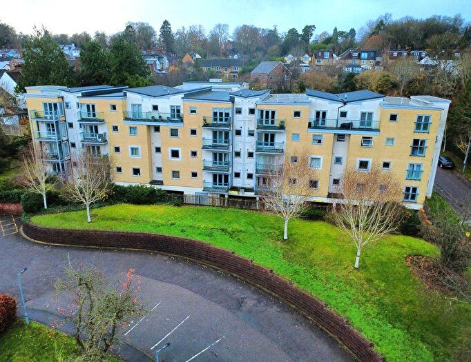 2 Bedroom Flat For Sale In Gadebury Heights, Hemel Hempstead, HP1