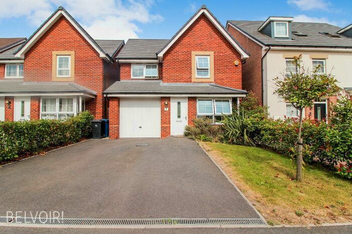 3 Bedroom Detached House To Rent In Whitebeam Close, Edwalton, Nottingham, NG12