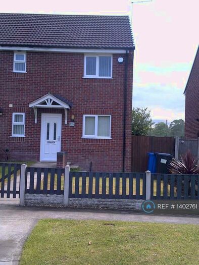 3 Bedroom Semi-Detached House To Rent In Wellington Road, Lindholme, Doncaster, DN7
