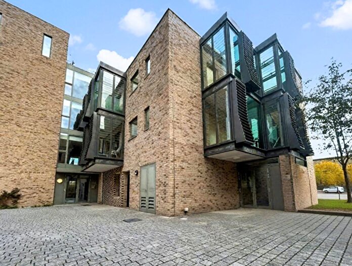 2 Bedroom Apartment To Rent In Addenbrookes Road, Trumpington, Cambridge, CB2