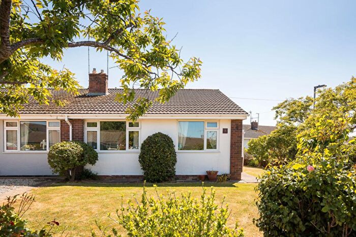 2 Bedroom Semi-Detached Bungalow For Sale In Aberllanerch Drive, Buckley, CH7