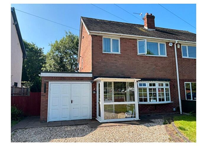 3 Bedroom Semi-detached House To Rent In Portland Road, Walsall, WS9