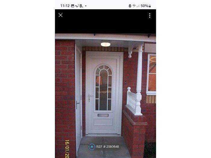3 Bedroom Terraced House To Rent In Buttermere Close, Hull, HU4