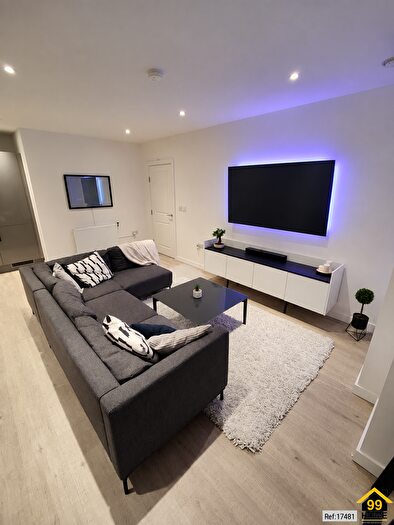 1 Bedroom Flat For Sale In A Thomas Road, London, E14