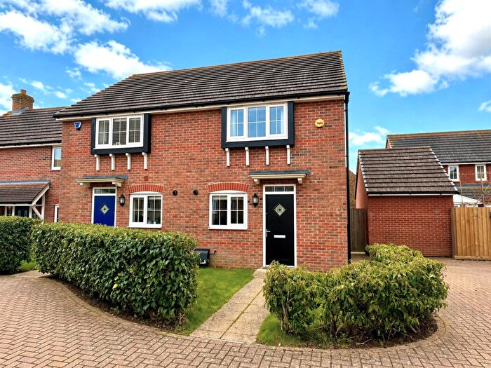 3 Bedroom Semi-Detached House For Sale In Oak Row, Brixworth, Northampton, NN6