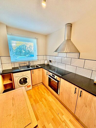 1 Bedroom Flat To Rent In Westburn Avenue, Edinburgh, EH14