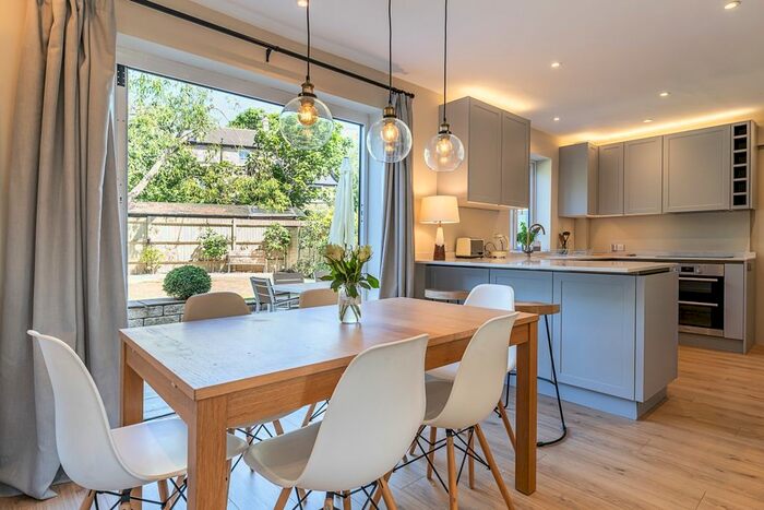 3 Bedroom Semi Detached House To Rent In Gauden Close, London, SW4