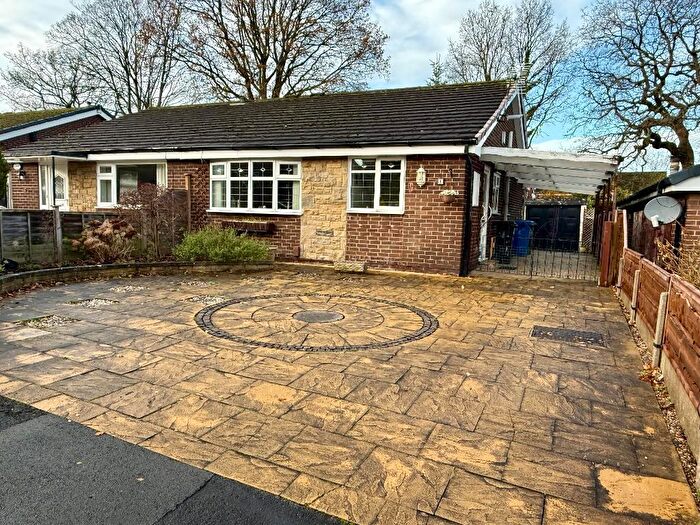 2 Bedroom Semi-Detached Bungalow For Sale In Kingfisher Road, Offerton, Stockport, SK2