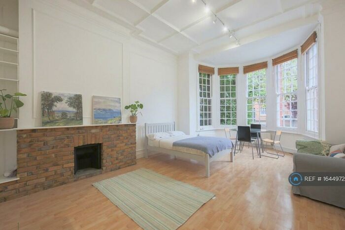 Studio To Rent In Aberdare Gardens, London, NW6