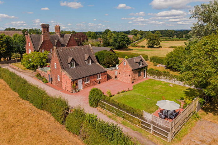 3 Bedroom Coach House For Sale In The Coach House, Smallwood, Cheshire, CW11