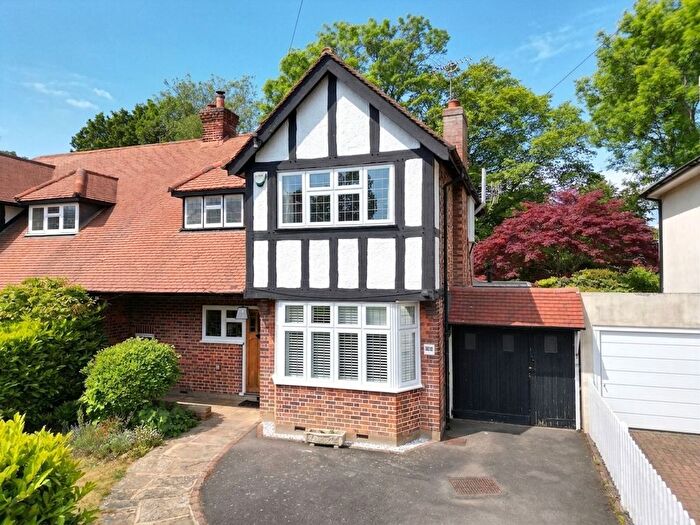 3 Bedroom Semi-Detached House For Sale In The Woodlands, Esher, KT10