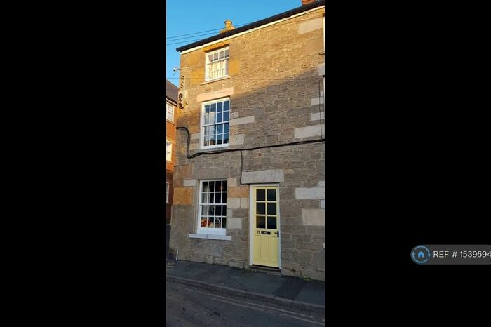 3 Bedroom Terraced House To Rent In Rope Walks, Bridport, DT6