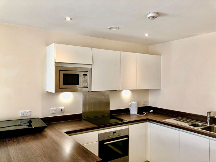 2 Bedroom Apartment To Rent In Potato Wharf, Manchester, M3