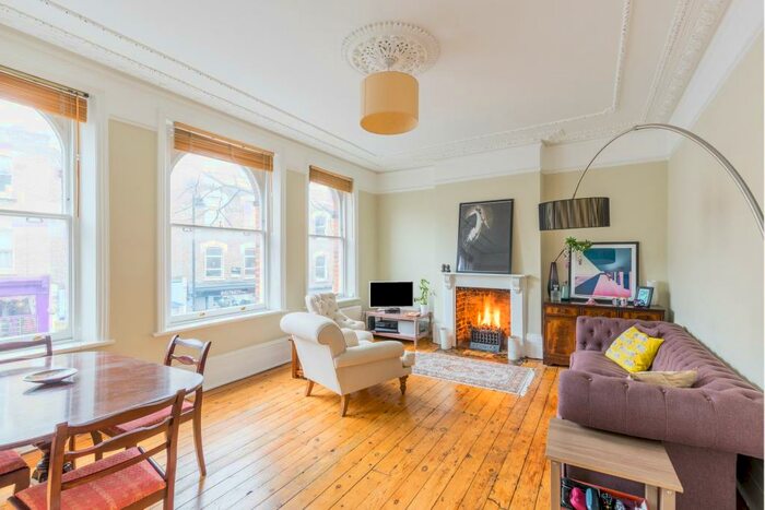 2 Bedroom Flat To Rent In Highbury Park, N5