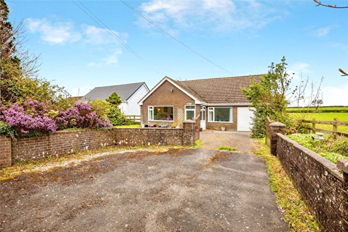 2 Bedroom Detached House For Sale In Llwyndafydd Road, Llandysul, Dyfed, SA44
