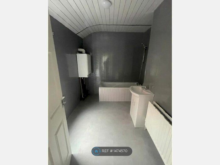 3 Bedroom Terraced House To Rent In Redworth Road, Shildon, DL4