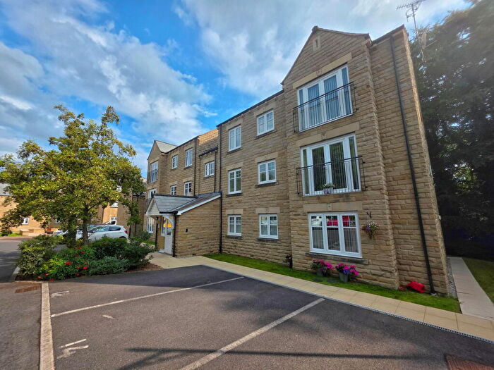 2 Bedroom Flat For Sale In Wellcroft Mews, Worsbrough, Barnsley, S70