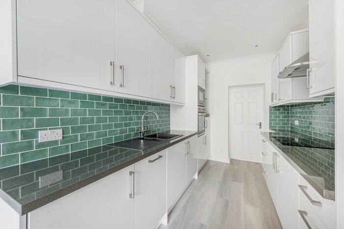 1 Bedroom Flat To Rent In Ranelagh Road, London, W5