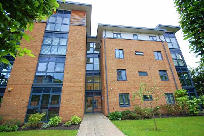 2 Bedroom Apartment To Rent In Larke Rise, Mersey Road, West Didsbury, M20
