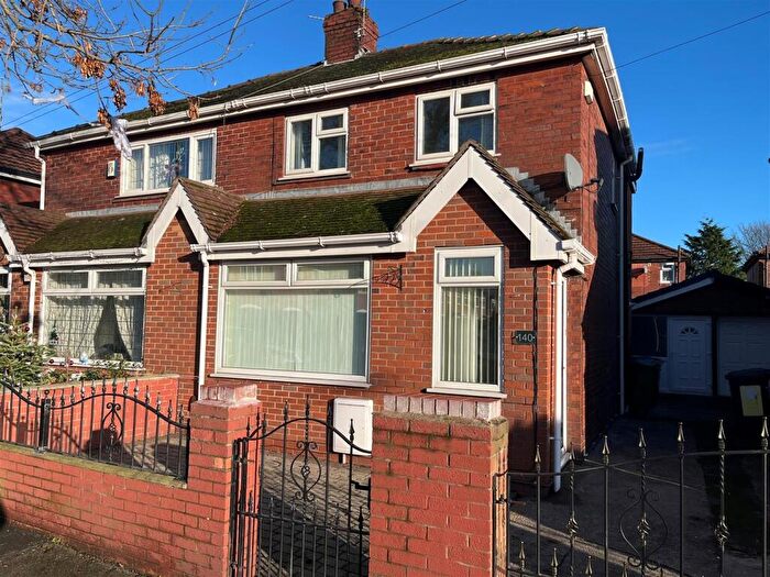 3 Bedroom House To Rent In Pottinger Street, Ashton-Under-Lyne, OL7