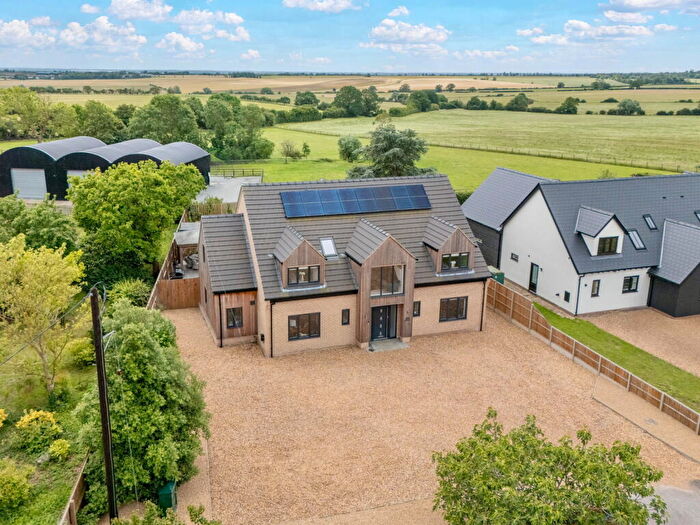4 Bedroom Detached House For Sale In Venandi House, Oldhurst Road, Pidley, PE28