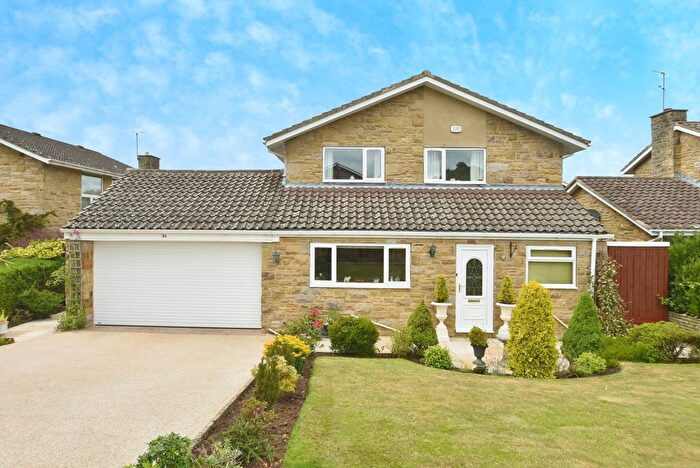 4 Bedroom Detached House For Sale In Walton Park, Harrogate, HG3