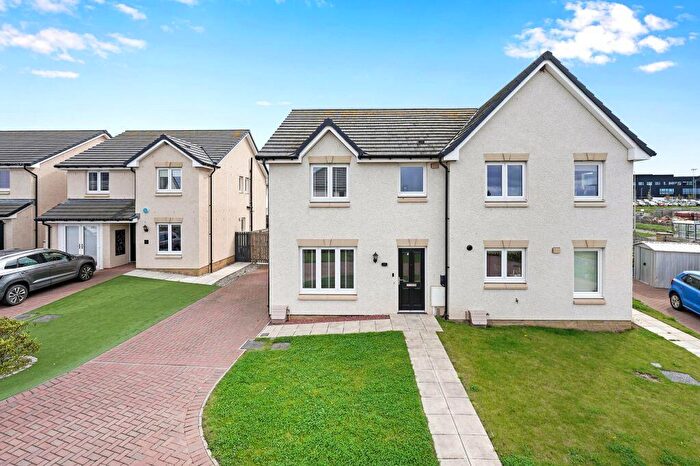 3 Bedroom Semi Detached House For Sale In Baler Crescent, Wallyford, EH21