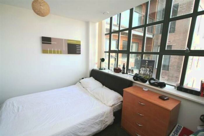 2 Bedroom Apartment For Sale In The Lighthouse, Joiner Street Manchester, M4