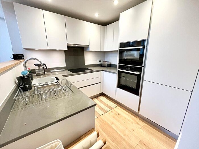 2 Bedroom Apartment To Rent In Redcliffe, The General, BS1