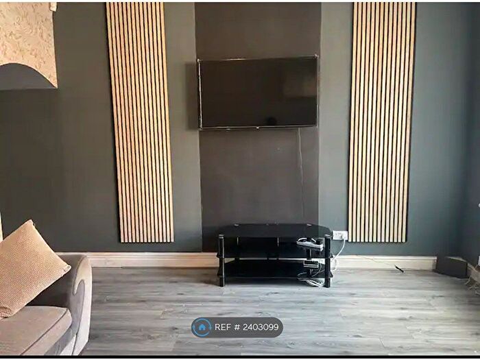 2 Bedroom Terraced House To Rent In Romney Street, Salford, M6