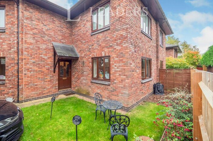 2 Bedroom Flat To Rent In Barley Court, The Maltings, Leamington Spa CV32