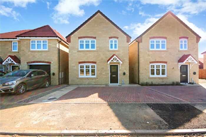 3 Bedroom Detached House To Rent In Humber Close, Durham, DH1
