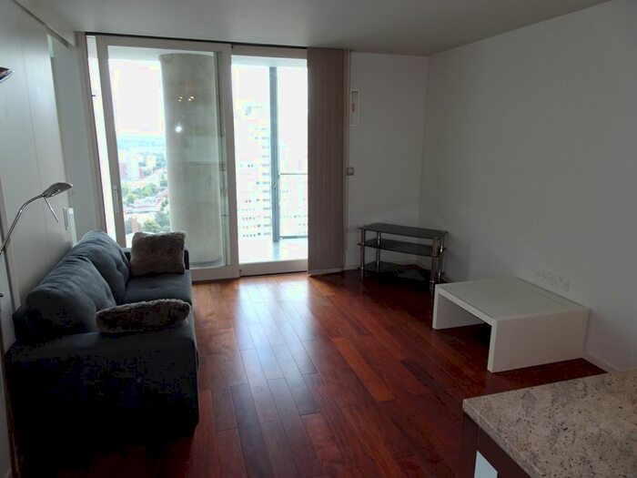 2 Bedroom Flat To Rent In Holloway Circus Queensway, Birmingham, B1